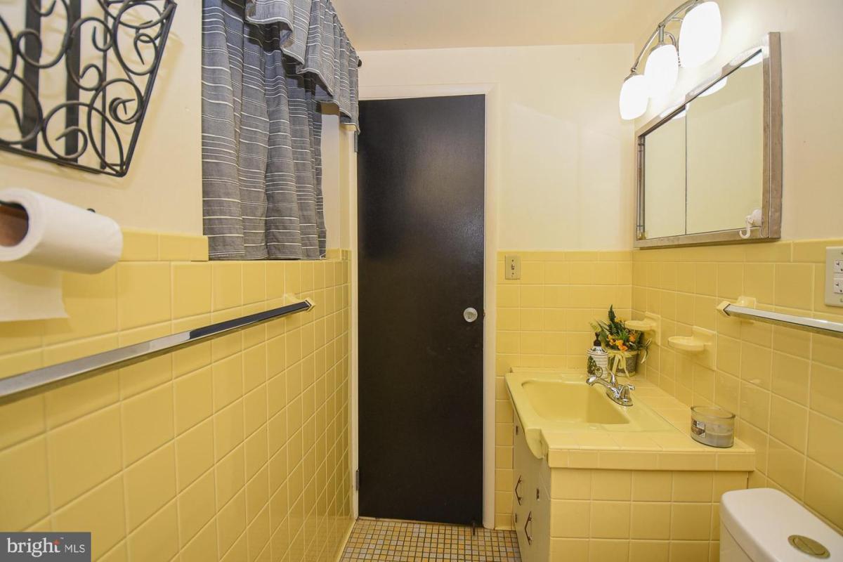 1114Bedford 37