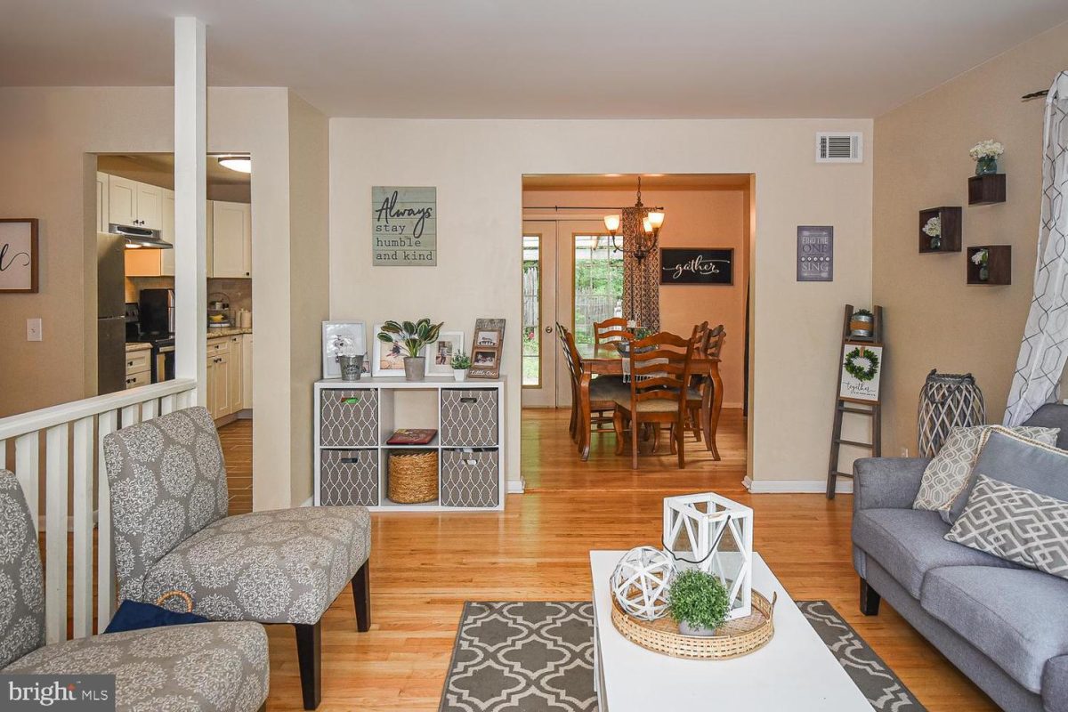 11902Bayberry 13