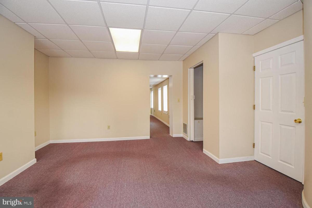119Smallwood 24