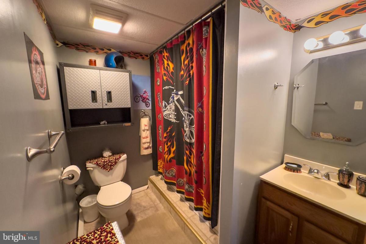 16214CallaHill 41