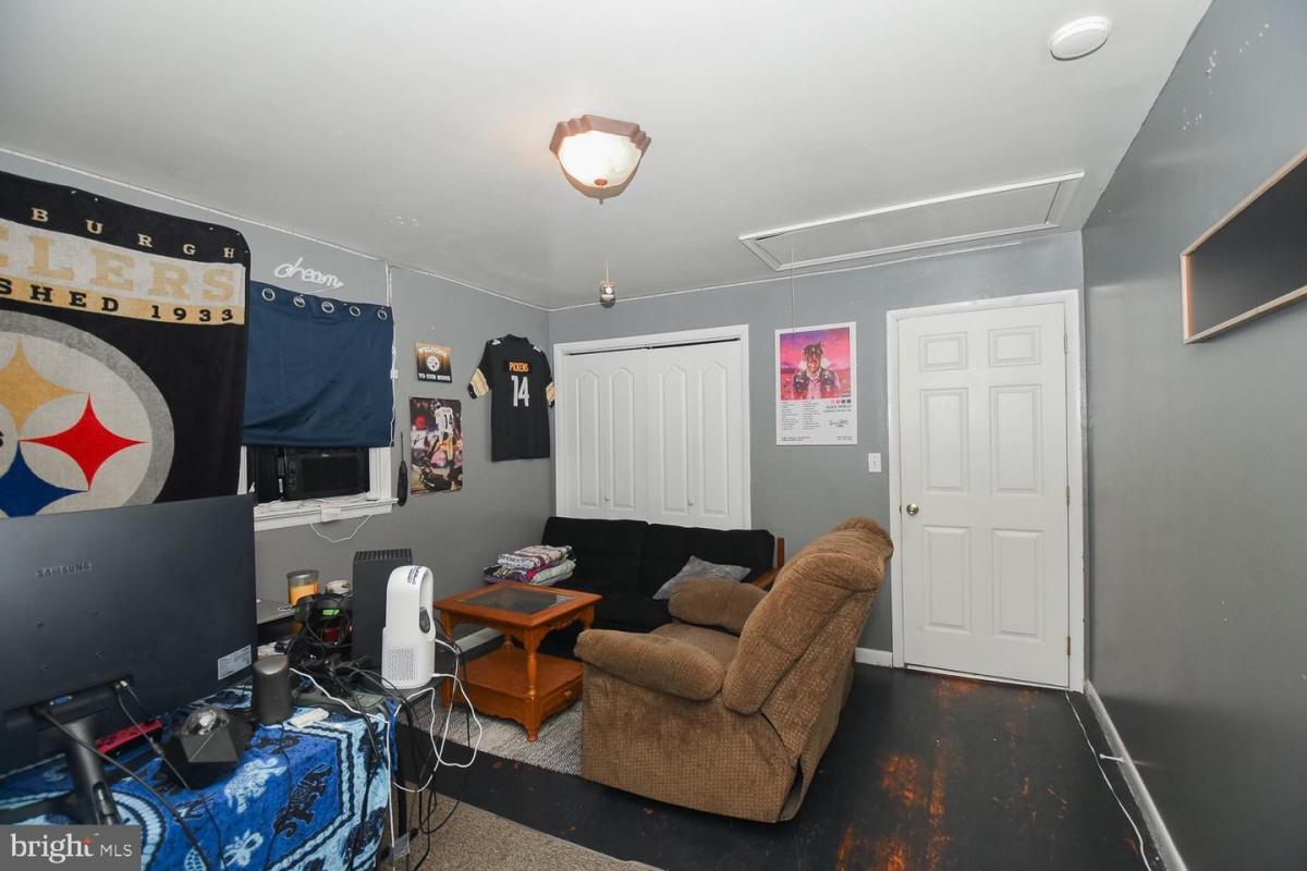 22120McMullen 04