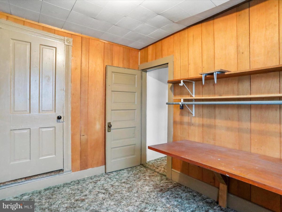411Cedar 19
