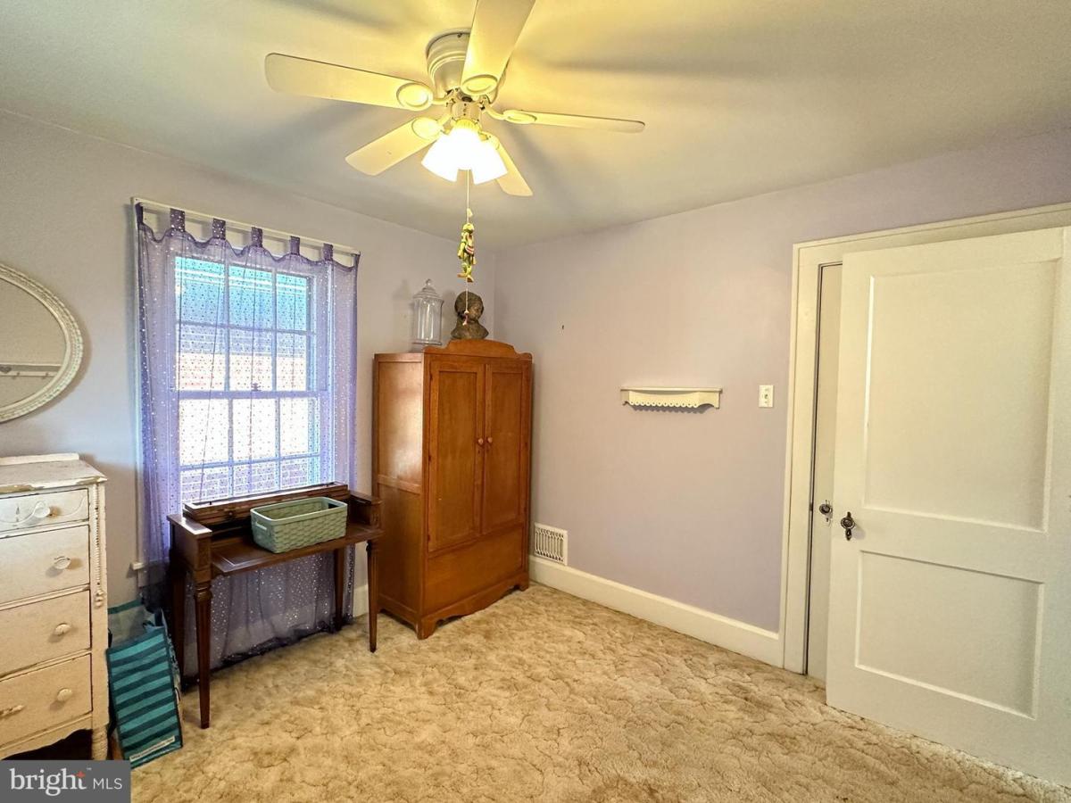 448Walnut 27
