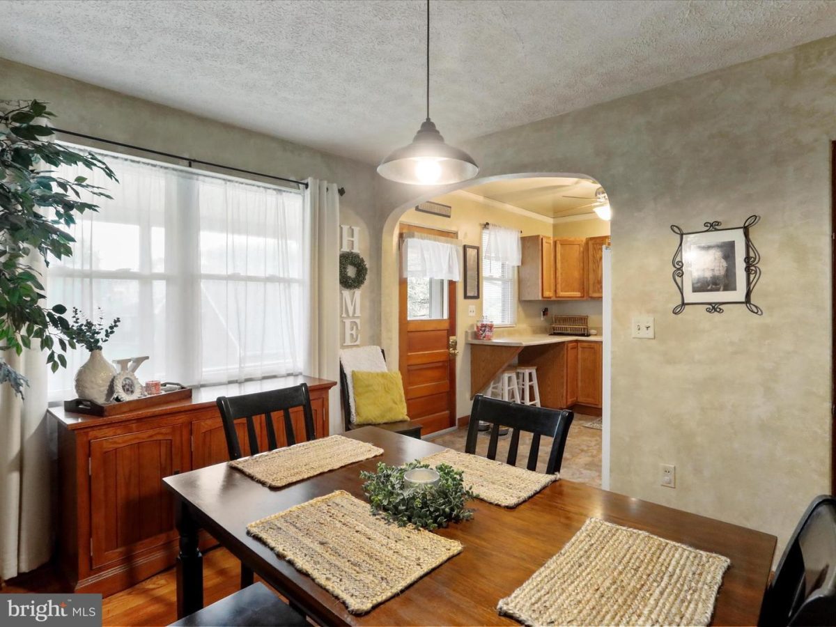 809Maplewood 12