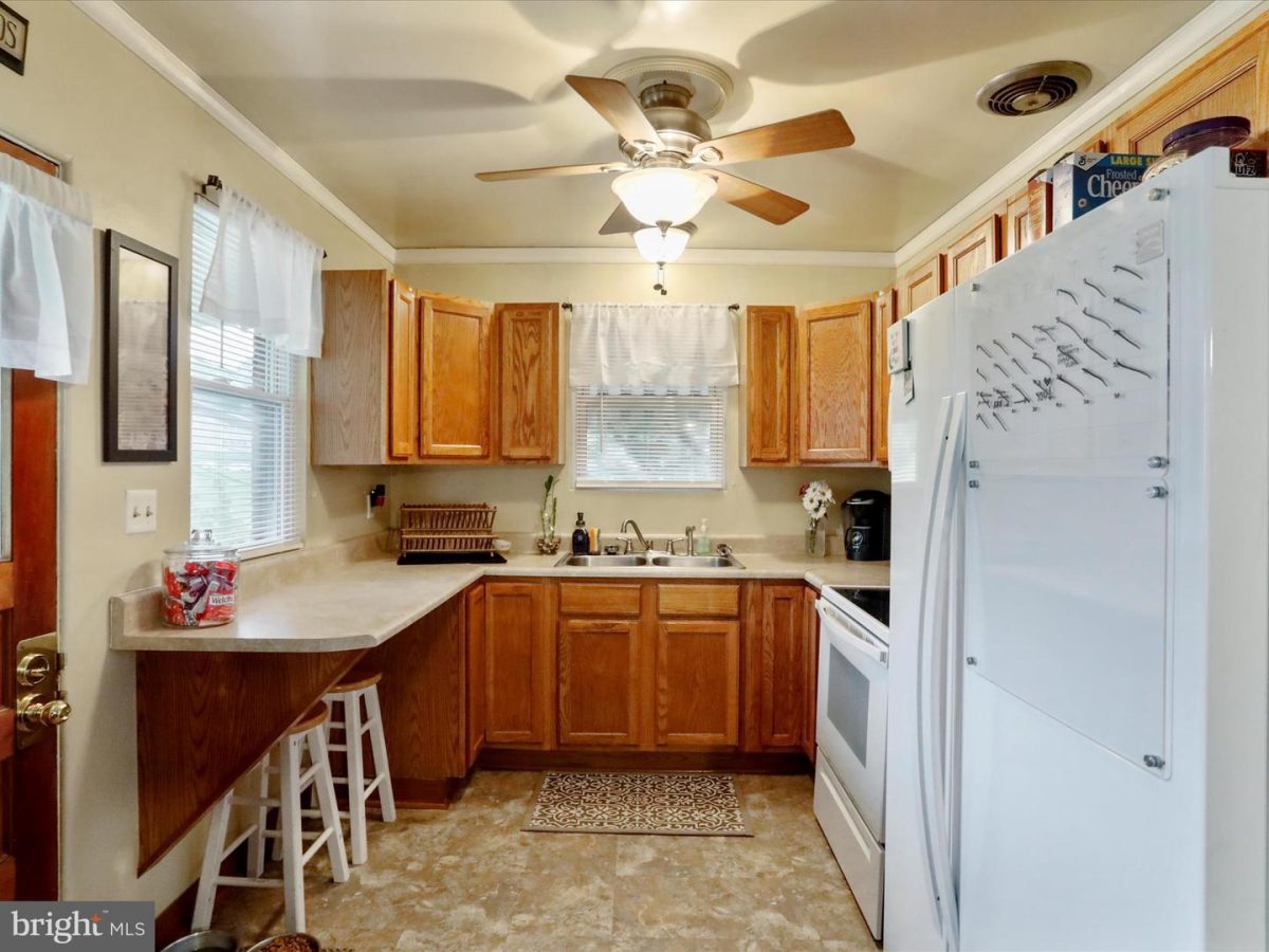 809Maplewood 14