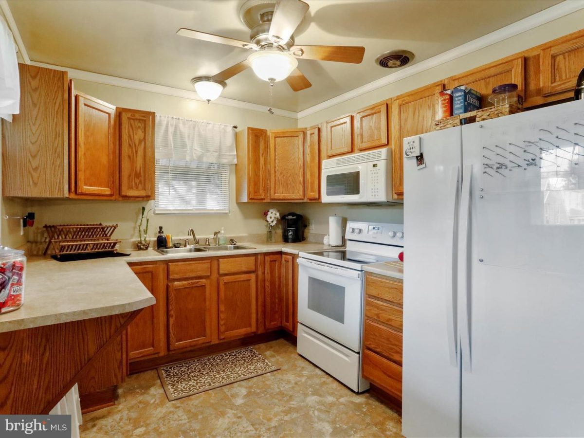 809Maplewood 15