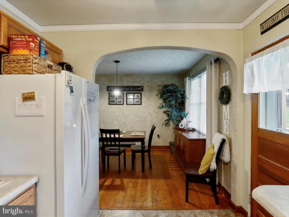 809Maplewood 16