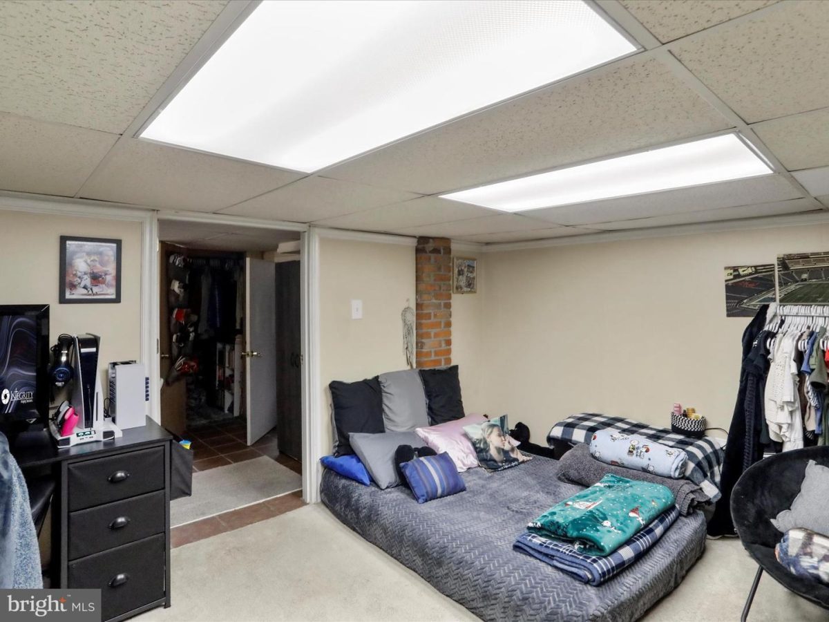 809Maplewood 28