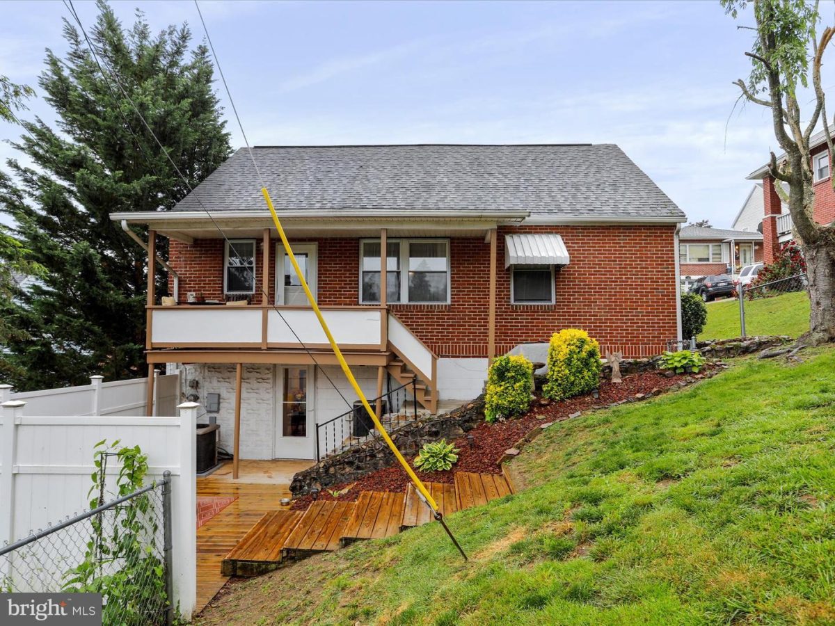 809Maplewood 39