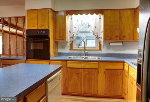 1425Lynmar_16