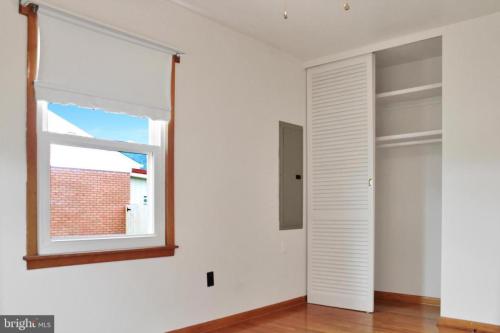 1425Lynmar_25