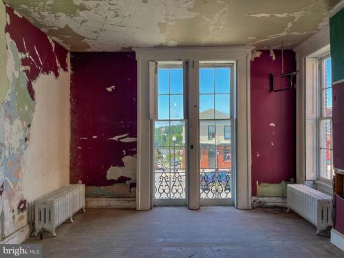 144main_09