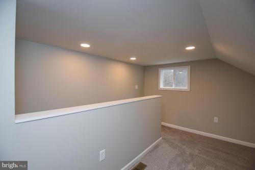20305McMullen_30