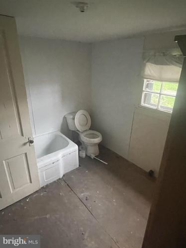 323Springdale_09