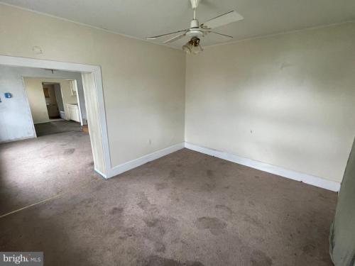 323Springdale_11