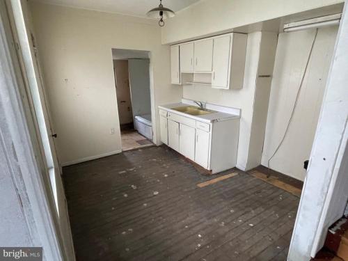 323Springdale_13