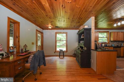 87WoodView_16
