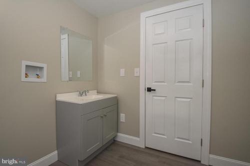 12006Amherst 13 (1)
