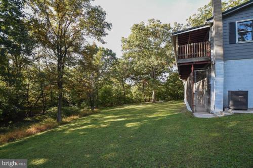 12006Amherst 43 (1)