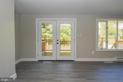 12006Amherst 5 (1)